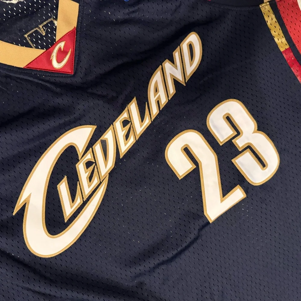 NWT Adidas Swingman LeBron James Cleveland Cavaliers Third Jersey Size XL - Picture 5 of 7